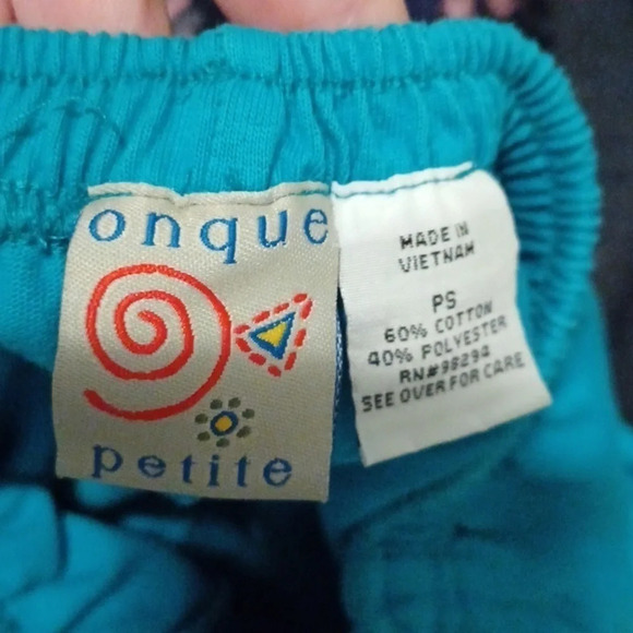 💙🌹TANK top and shorts with cute embroidery - Picture 10 of 13